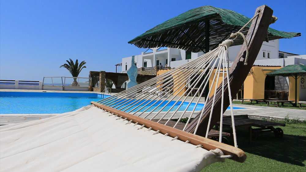 Mr & Mrs White Tinos Hotel ภายนอก รูปภาพ
