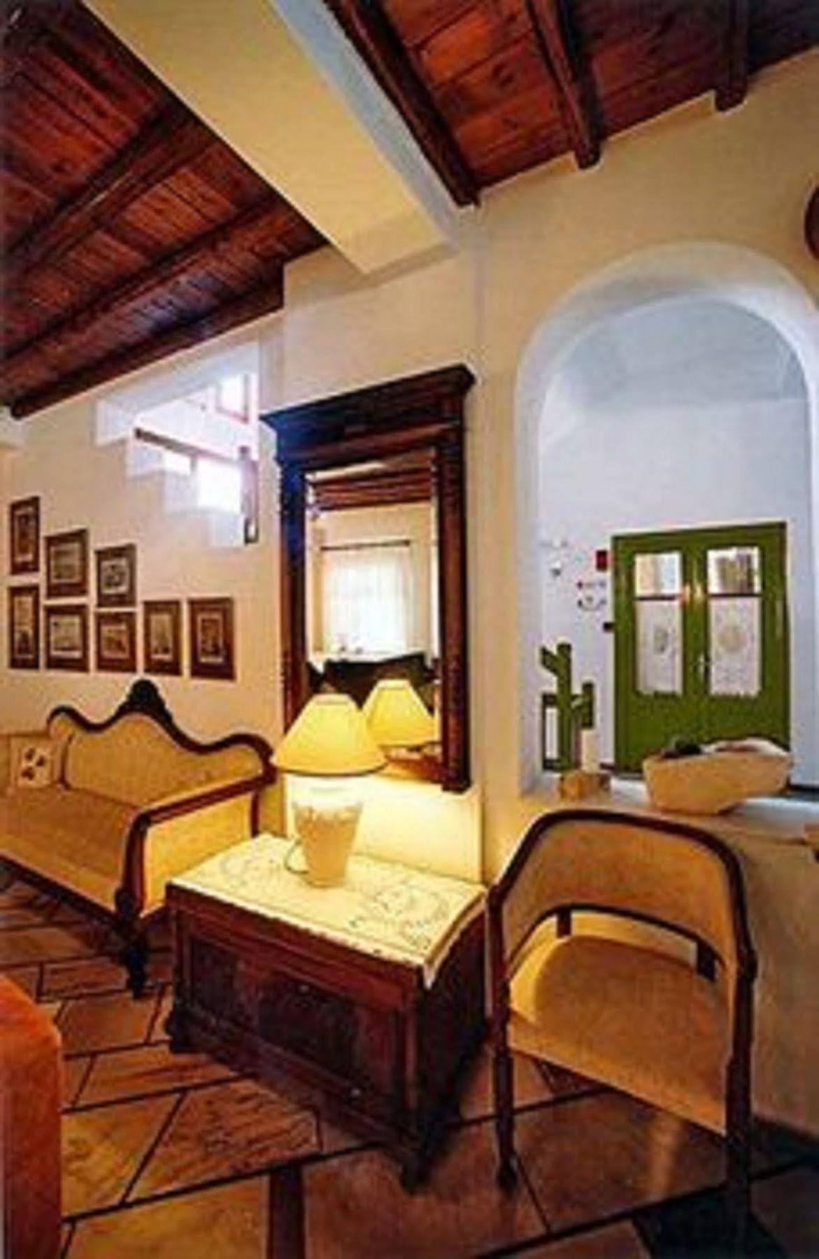 Mr & Mrs White Tinos Hotel ภายนอก รูปภาพ