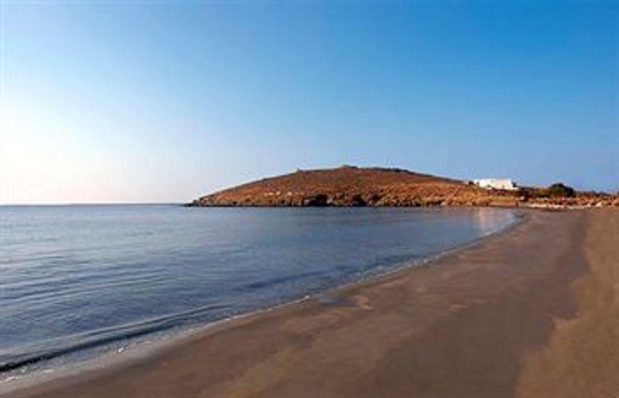 Mr & Mrs White Tinos Hotel ภายนอก รูปภาพ
